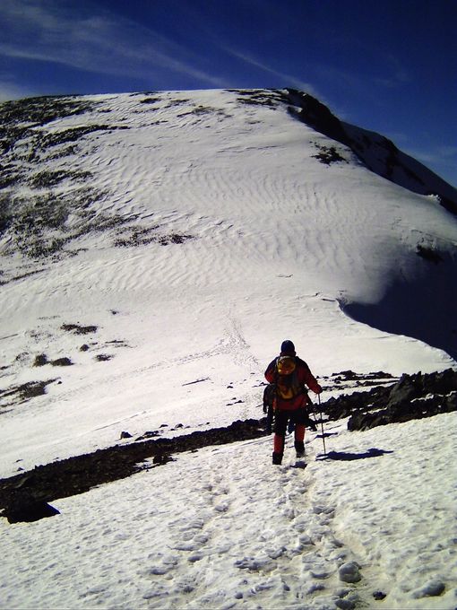 Last slope before reaching the summit of Ras