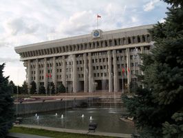 La Casa Blanca, edificio oficial del Presidente de Kirguizistán