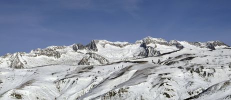 Maladeta y Aneto vistos desde el pico Cerler