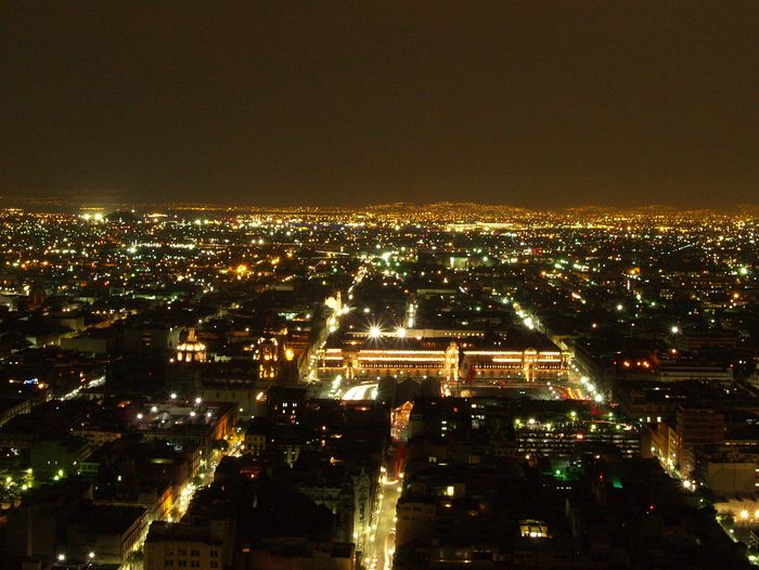 Mexico City seen from the Latinoamericana Tower at night