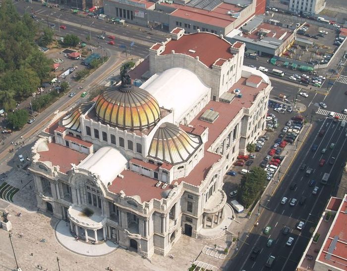 The Palacio de Bellas Artes as seen from the Torre Latinoamericana during the day