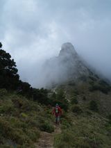 Descenso de la cima del Ponoig